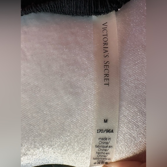 Victorias Secret Rayon Romper off shoulder Jumpsuit Swimsuit Coverup size m - Picture 7 of 14